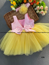 Load image into Gallery viewer, BT706 Simple Elegant Semi Partywear Frock
