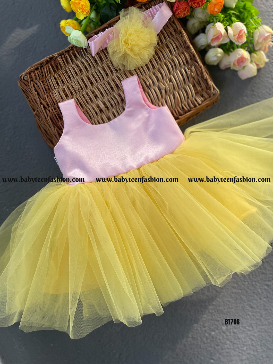 BT706 Simple Elegant Semi Partywear Frock