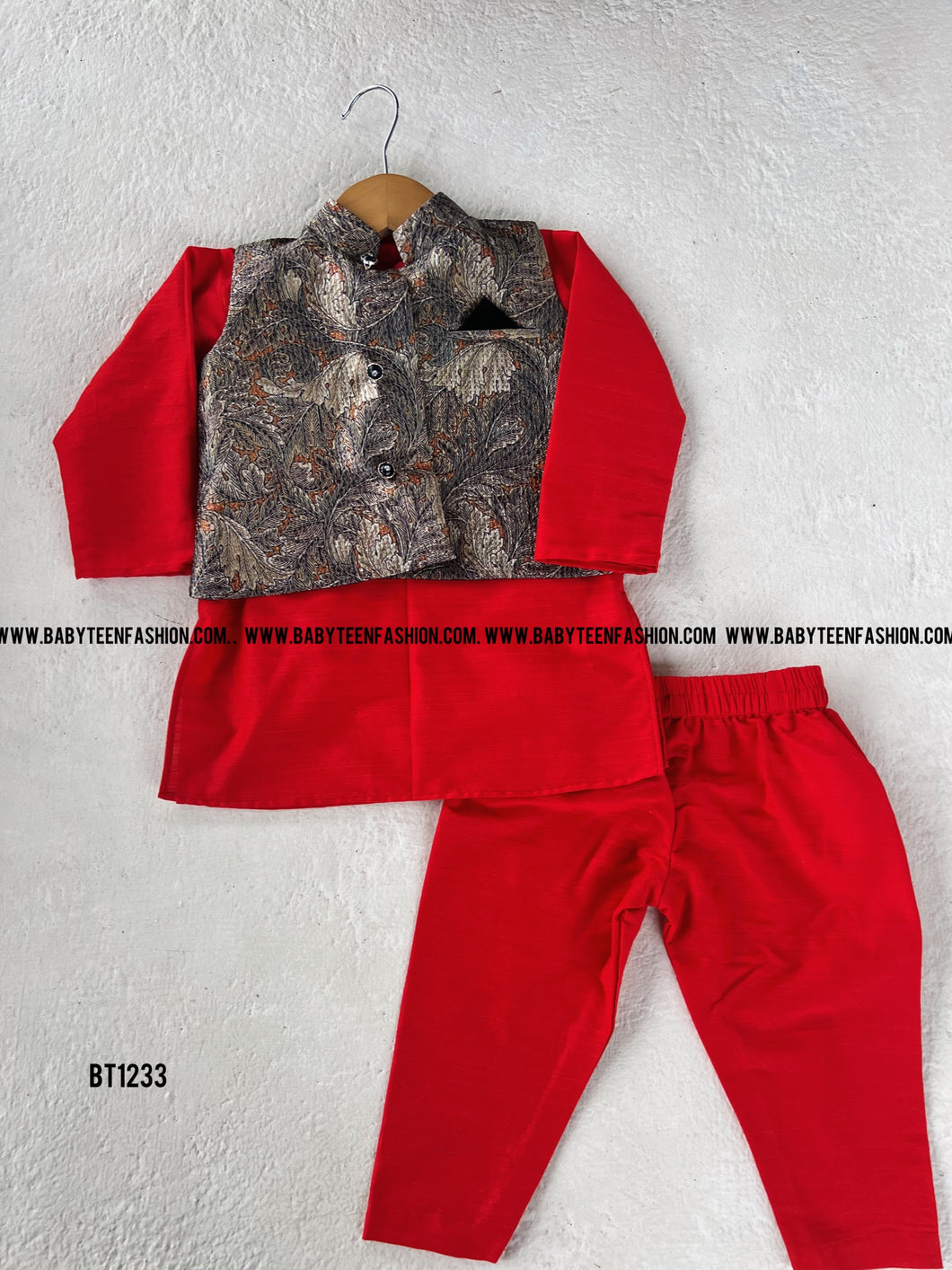BT1233 Boys Kurtha Jacket Full set