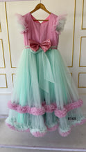 Load image into Gallery viewer, BT1405 Dual Color Ruffle Adult Gown for Mummies
