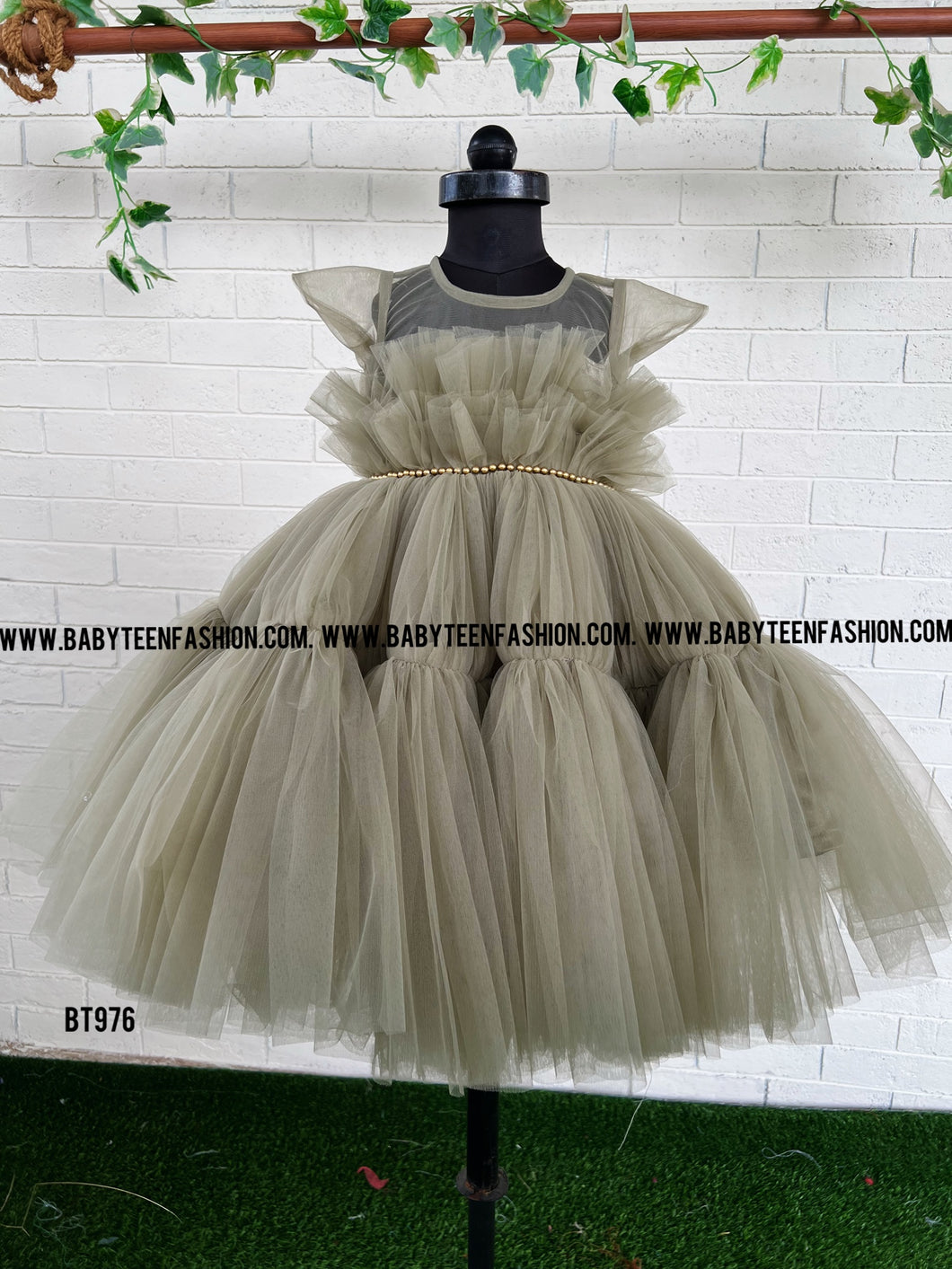 BT976 Gossamer Gala: Exquisite Party Gown for Tiny Dames