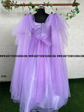 Load image into Gallery viewer, BT1031M Mother Gown Butterfly Theme
