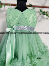Load image into Gallery viewer, BT1043 Designer Partywear Outlook
