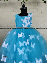 Load image into Gallery viewer, BT1256  Sky&#39;s Embrace Dress – A Flutter of Elegance
