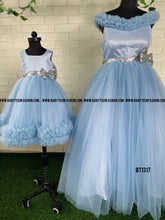Load image into Gallery viewer, BT1317 Mother Adult Gown
