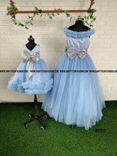 Load image into Gallery viewer, BT1317 Mother Adult Gown
