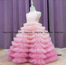 Load image into Gallery viewer, BT207 Ombre Pink Shade Birthday Frock in Sleeveless Pattern and Hige Back Bow

