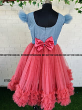 Load image into Gallery viewer, BT1324 Mother Daughter Adult Gown
