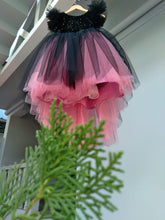 Load image into Gallery viewer, BT298 Pink and Black Combination HighLow Evening and Night Partywear Sequence Frock
