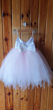 Load image into Gallery viewer, BT377 Simple Frock
