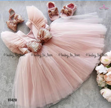 Load image into Gallery viewer, BT399 Green Frock
